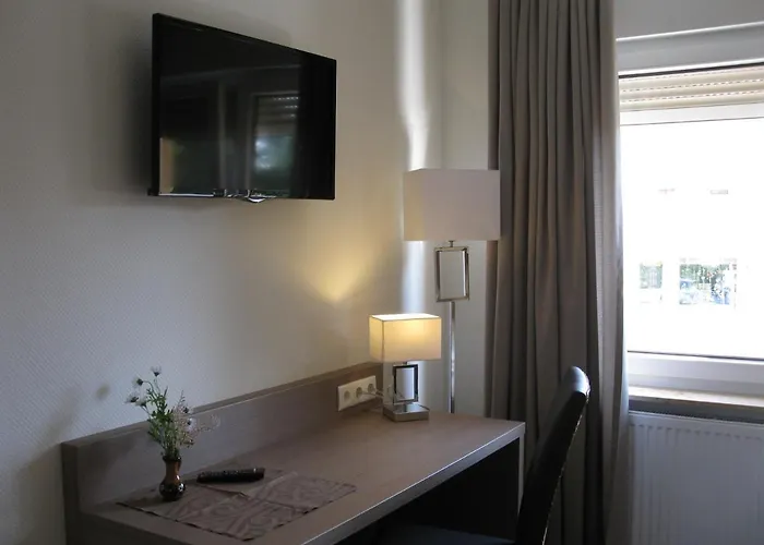 Heidepension Anja 3* Hohenleipisch